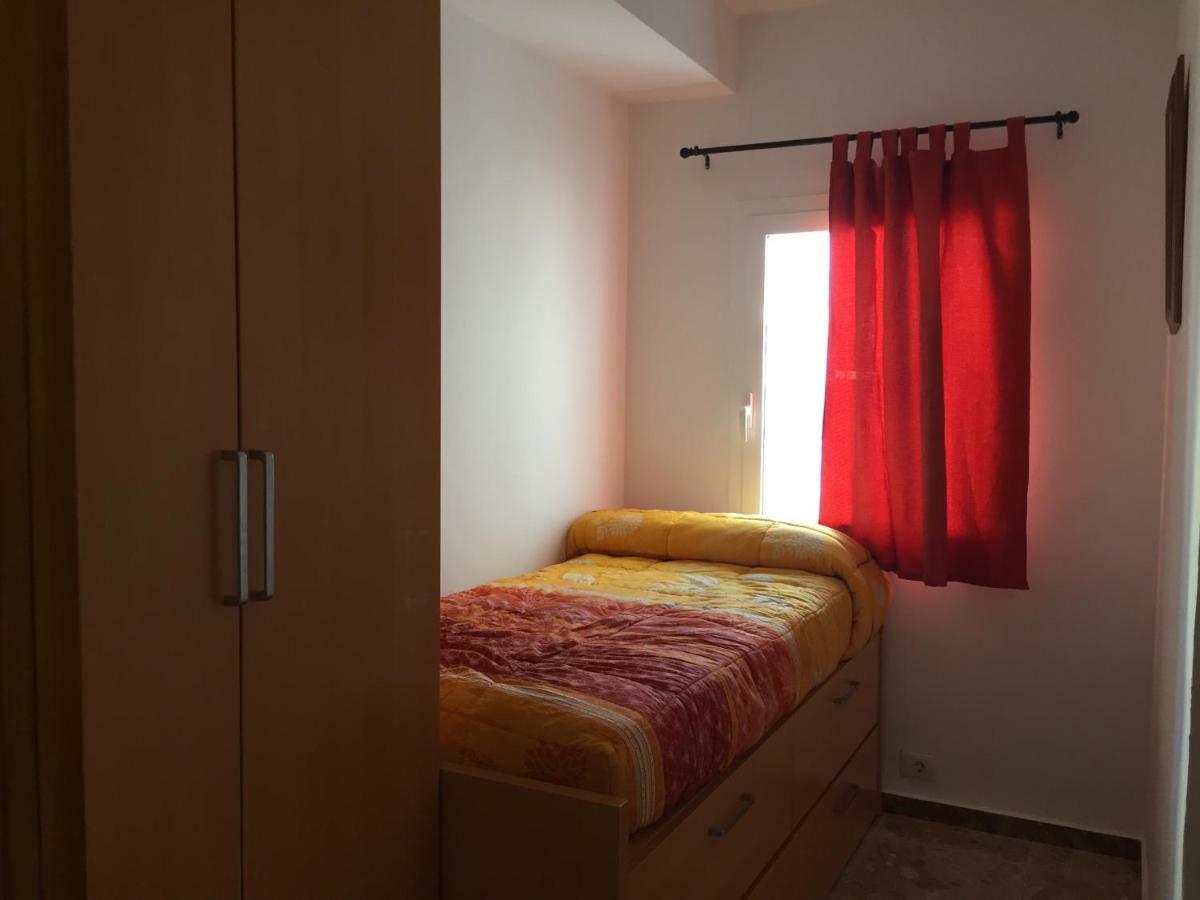 Апартаменти Apartamento Situado En El Centro De Santa Cruz Екстер'єр фото