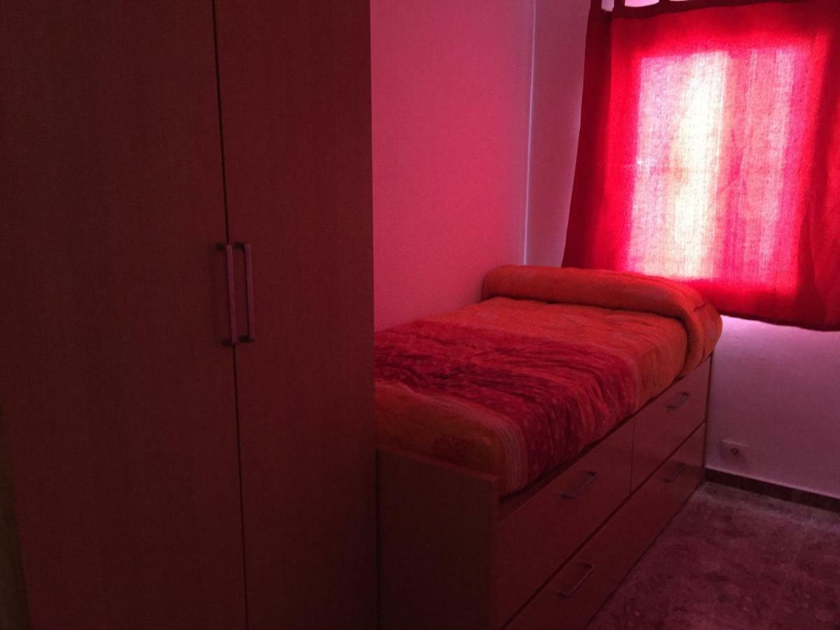 Апартаменти Apartamento Situado En El Centro De Santa Cruz Екстер'єр фото